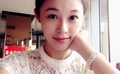 激情偷乱人成视频在线观看